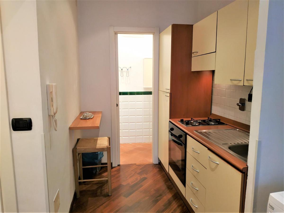Casaviva - Grazioso Mini-Appartamento Nel Cuore Di Genova Exterior foto